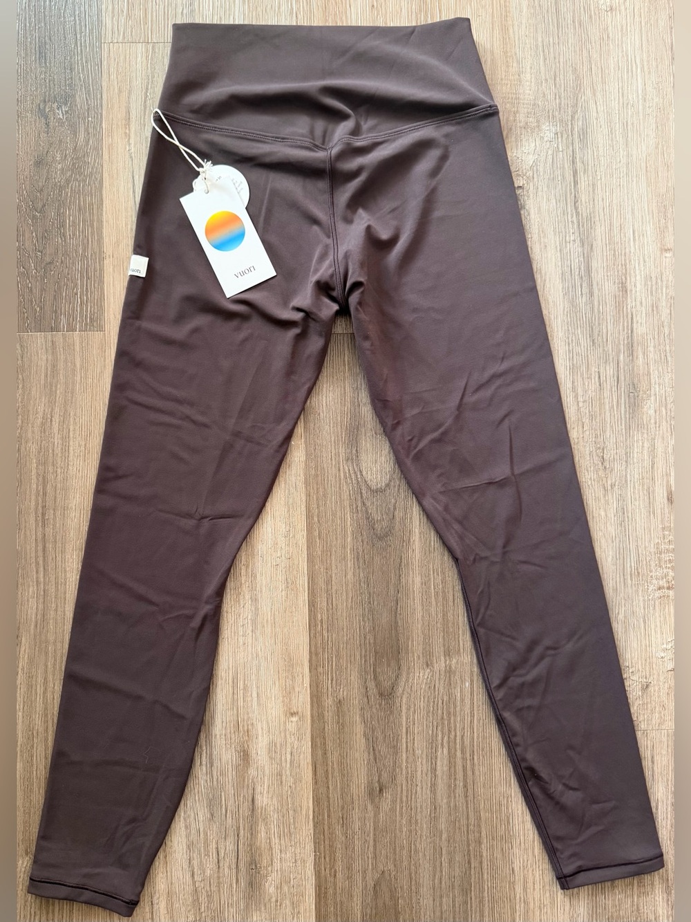 Vuori All The Form Legging SHORT French Roast Sz Small VW4130-S Athletic NWT - Picture 2 of 5